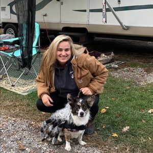 Meet your Posher, Bailey